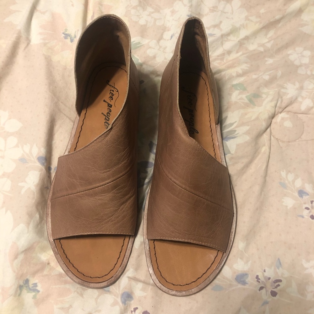 NWOT Free people Mont Blanc flats